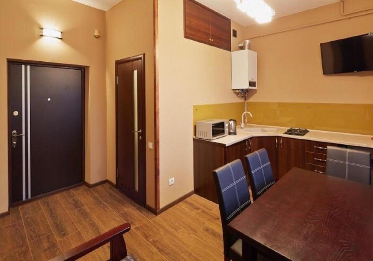 Apartment On Lychakivska Leópolis Exterior foto